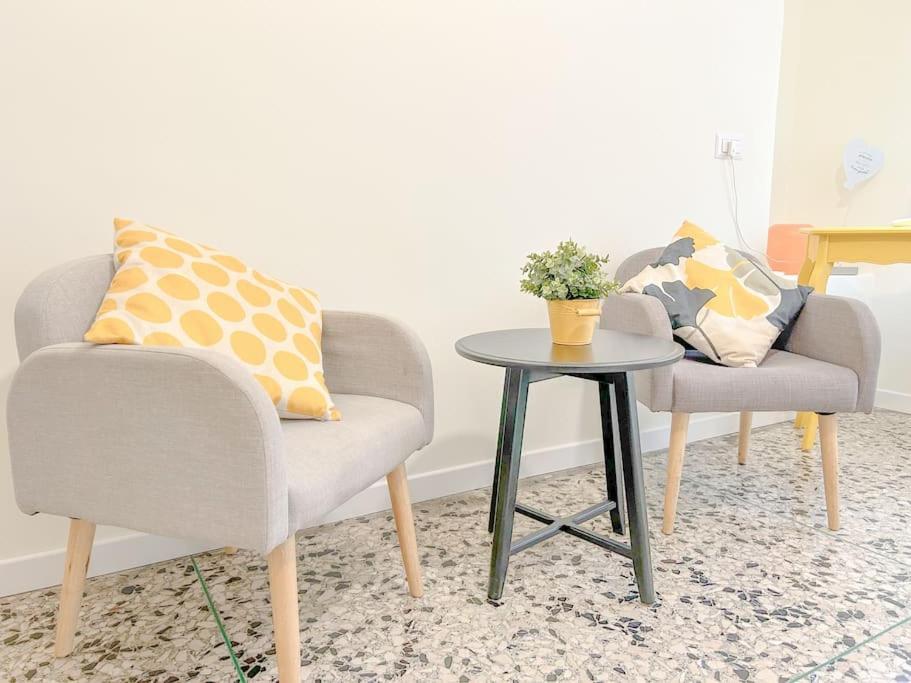 Апартаменти Free Parking - Elegante Casa Con Wifi -Smarttv Савона Екстер'єр фото